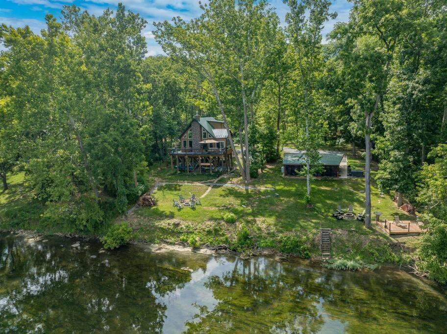 Riverside Oasis With Stunning Views, Cozy Firepit! Luray Εξωτερικό φωτογραφία